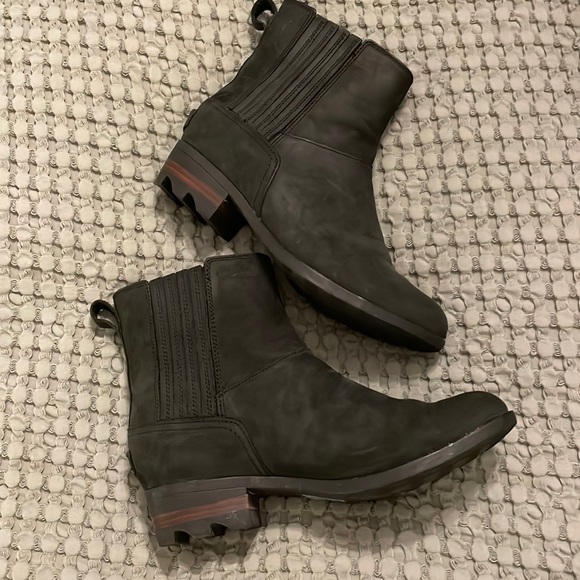 Sorel womens all weather boots 7.5 black Chelsea - Picture 1 of 7